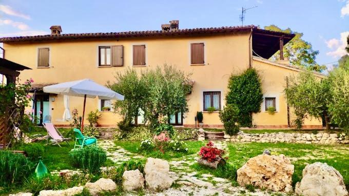 La Casa Di Gelsomino Villa Massa Martana Kültér fotó
